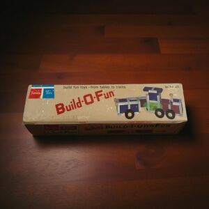 Vintage 1965 Tupperware Tupper Toys Build-O-Fun #101